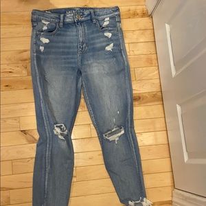 cropped blue jeans